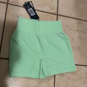 Bo+Tee large shorts ( was 59 with shipping)